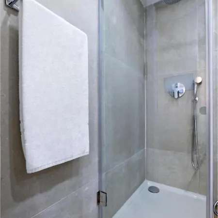 Classy & Modern 2 Bedroom - Near Museu Do Fado 76685al Lisboa