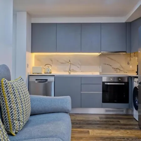 Apartamento Classy & Modern 2 Bedroom - Near Museu Do Fado 76685al Lisboa